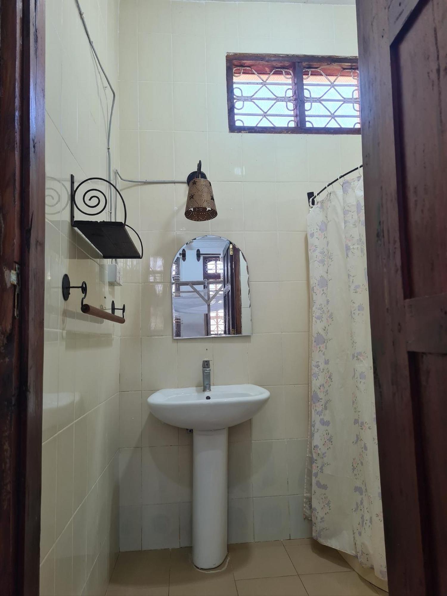 Sulkhan Serviced Apartment Chukwani 외부 사진